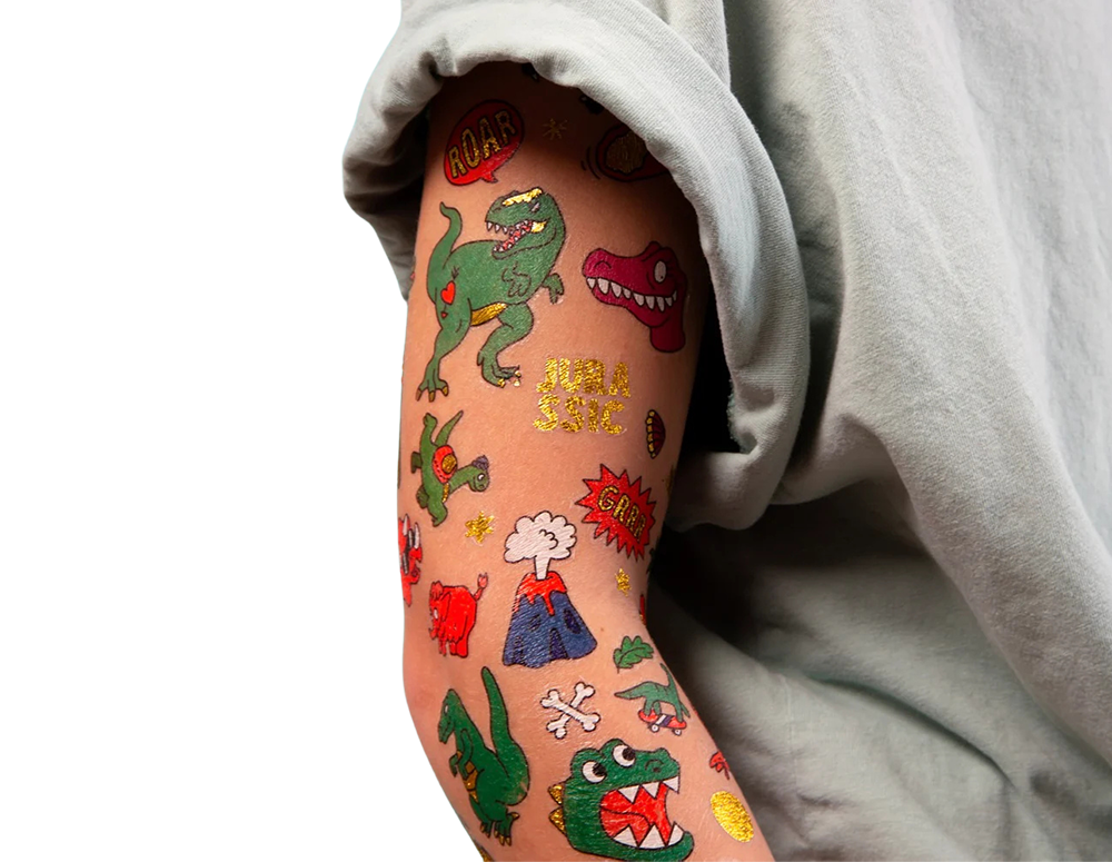 Tatuaje cu dinozauri