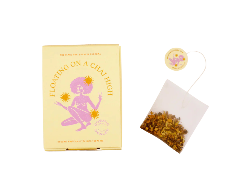 Ceai alb cu turmeric și condimente