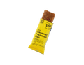Baton vegan cu caramel și alune de pădure